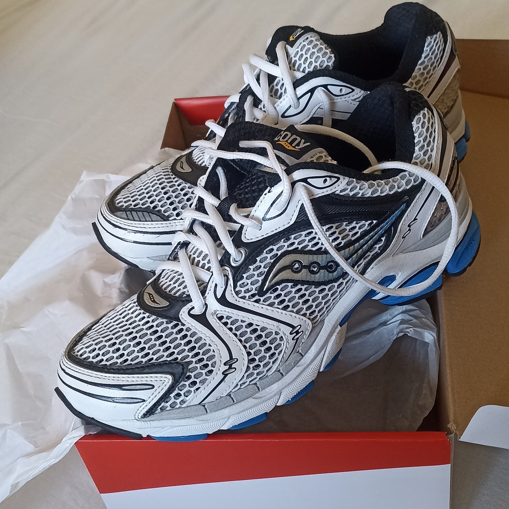 Saucony Progrid Triumph 4